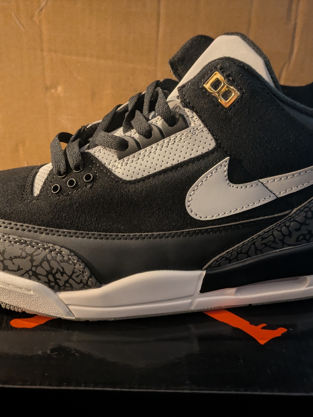 Nike Air Jordan 3 Retro Black And Grey Size 10 New In Box! - Picture 3 of 8